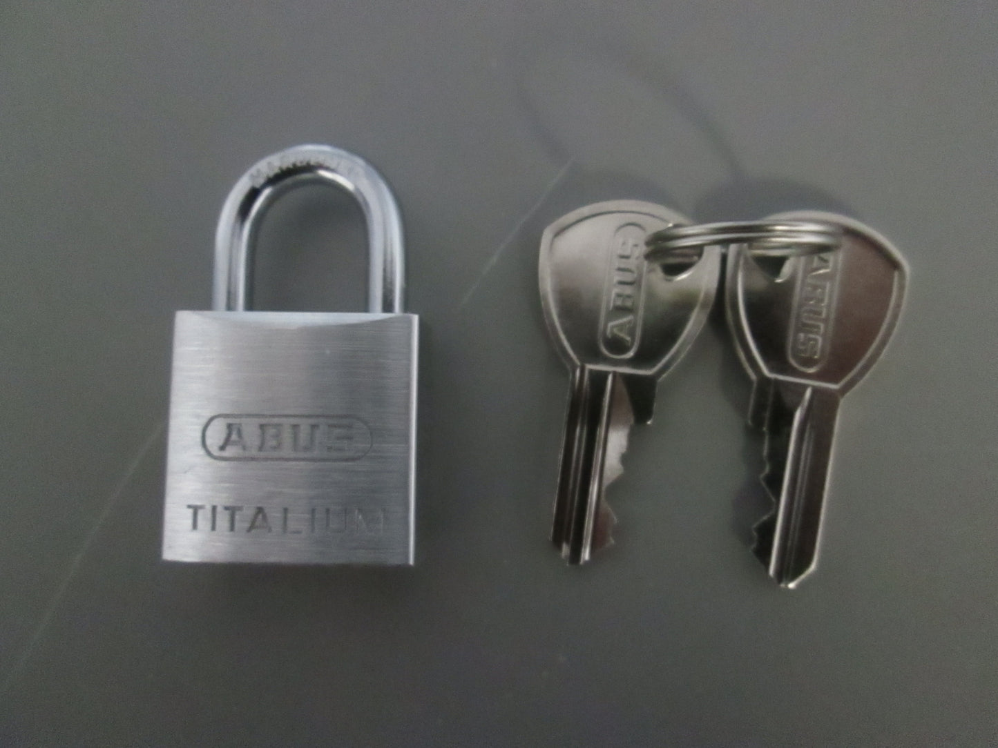ABUS 64TI Titalium Series