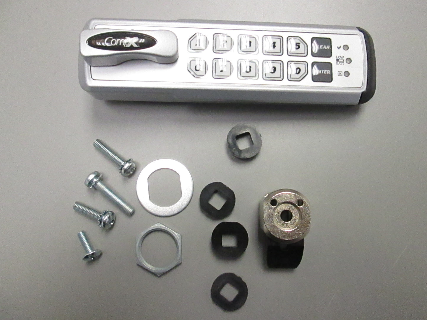 RegulatoR self locking right hand 7/16″ – REG-S-R-1